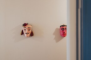 Wyatt's Saloon Guest House 2