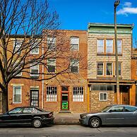 Wyatt's Saloon Guest House 2