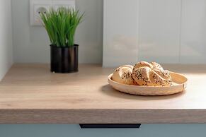 Air Conditioned Apartment by Renters