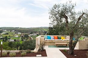 Villa L'Arco in Col with jacuzzi tub