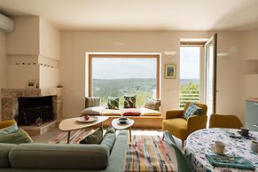 Villa L'Arco in Col with jacuzzi tub