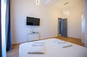 Seventh floor apartment