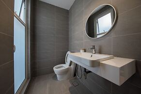 NaiBnB @ Quill Residences