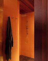 Hyde Melbourne Place