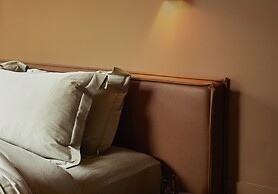 Hyde Melbourne Place