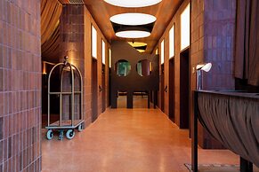 Hyde Melbourne Place