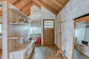 Emperor Suite - Beyond Timeless