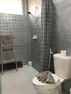 3 Bedroom Villa Din Daeng BKK