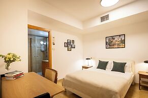 Andromeda's Charm by Sea N' Rent