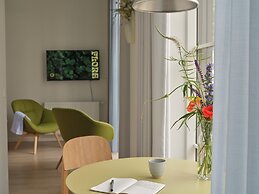 Flora Apartment Hotel