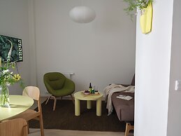 Flora Apartment Hotel