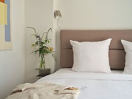 Flora Apartment Hotel