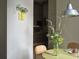 Flora Apartment Hotel