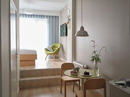 Flora Apartment Hotel