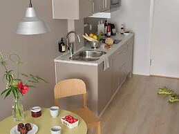 Flora Apartment Hotel