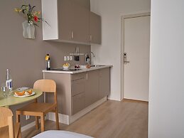 Flora Apartment Hotel