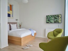 Flora Apartment Hotel