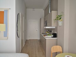 Flora Apartment Hotel