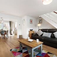 Ty Hapus - Close to Beach and Town