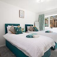 Ty Hapus - Close to Beach and Town