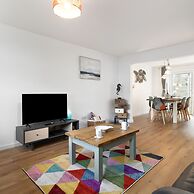 Ty Hapus - Close to Beach and Town