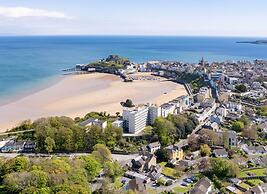 Ty Hapus - Close to Beach and Town