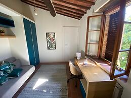 Tuscan Countryside Charm by Sea N' Rent