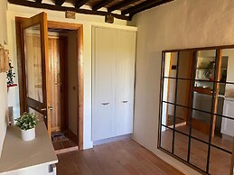 Tuscan Countryside Charm by Sea N' Rent