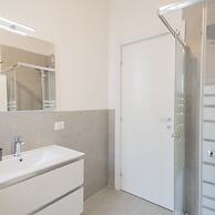 Luce Apartment in Como