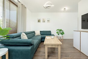Family Apartment in Kolobrzeg by Renters