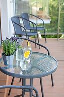 Family Apartment in Kolobrzeg by Renters