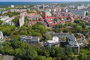 Family Apartment in Kolobrzeg by Renters