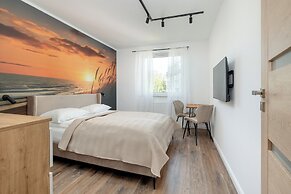 Family Apartment in Kolobrzeg by Renters