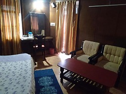 Hotel Himshikhar Joshimath