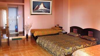 Hotel Himshikhar Joshimath