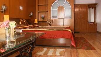 Hotel Himshikhar Joshimath