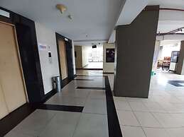 Capital O 93959 Apartement Gateway Cicadas By MG Property