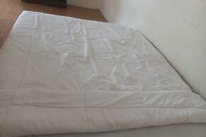 SPOT ON 93917 Homestay Adreena Syariah