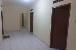 SPOT ON 93917 Homestay Adreena Syariah