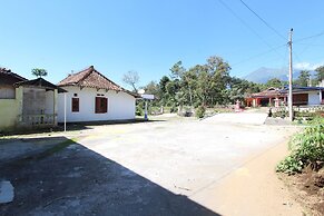 Capital O 93939 Oikodomeo Syariah