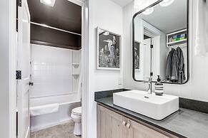 Chic Bend Condo w/ Fireplace & Forest Views!