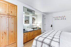 Chic Bend Condo w/ Fireplace & Forest Views!