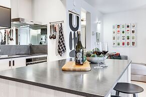 Chic Bend Condo w/ Fireplace & Forest Views!