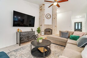 Modern Cedar Park Home: 20 Mi to Downtown Austin!