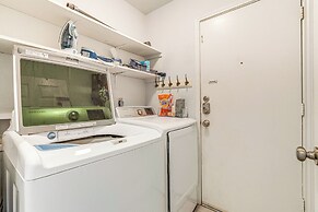 Modern Cedar Park Home: 20 Mi to Downtown Austin!