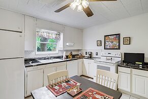 Peaceful Home w/ Yard: 13 Mi to Downtown Houston!