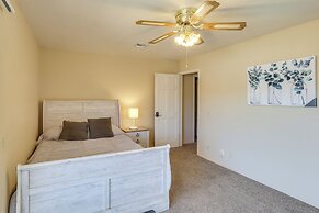 Pet-friendly Bullhead City Home ~ 2 Mi to River!