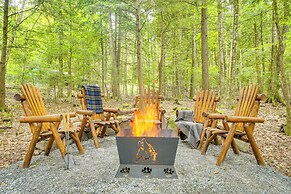 Lake & Beach Access at Lake Luzerne Cabin!