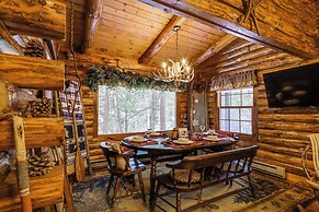 Lake & Beach Access at Lake Luzerne Cabin!