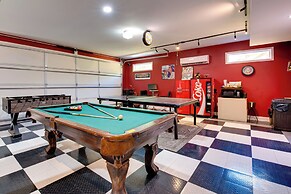 Shared Game Room & Lake Access: Hiram Apartment